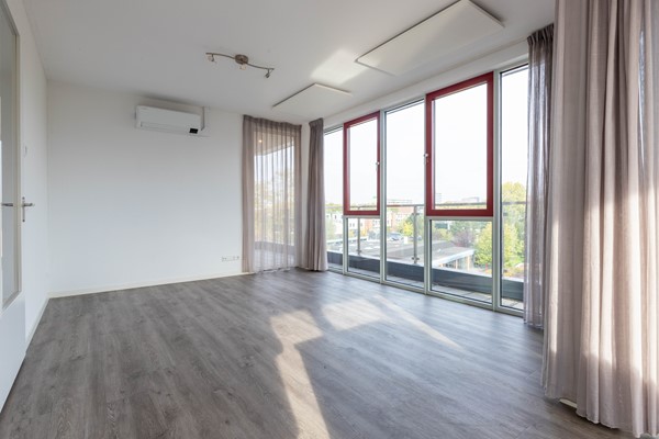 Medium property photo - Halverwege 45, 2402 NK Alphen aan den Rijn